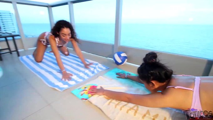 Latina And Filipina Teens In A Threesome With A Black Guy On A Beach