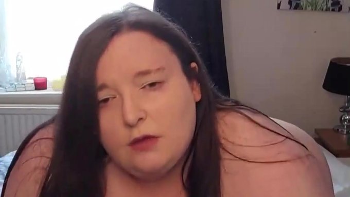 Brunette Ssbbw Rides Dildo To Orgasm