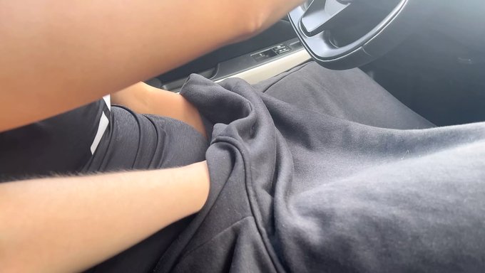 College Coed Eats Cum After Getting Her Pussy Licked By A Taxi Driver