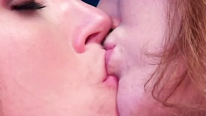 Tattooed Redheads Enjoy Cunnilingus And Pussy Eating On A Couch