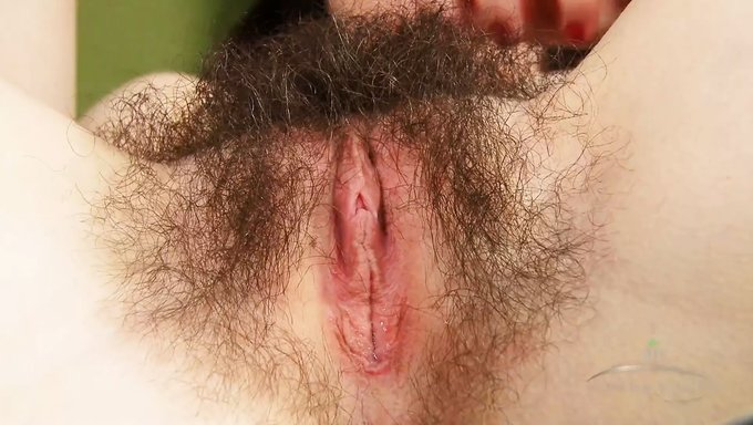 Annabelle Lee'S Intense Masturbation Session Ends With A Messy Orgasm