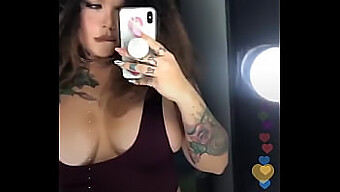 A Estrela Pornô Peituda Com Bunda Grande Entra Ao Vivo No Instagram