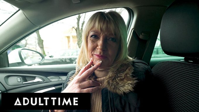 A Mature Woman'S Seduction Leads To A Rough And Intense Encounter