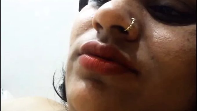 Mature Indian Aunty Gets Naughty In Dirty Talk Video
