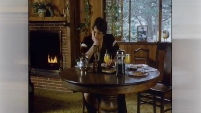 Constance Money Gets A Facial In Retro Porn Video