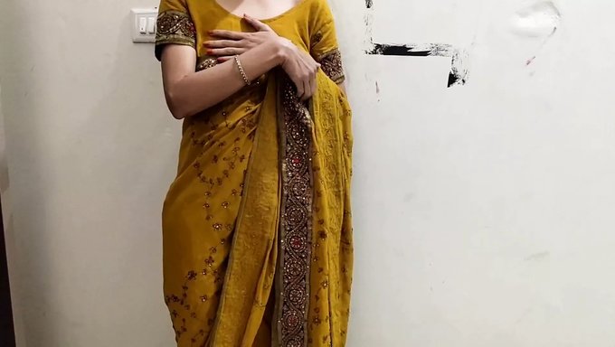 Dirty Talk And Big Tits In This Indian Porn Video