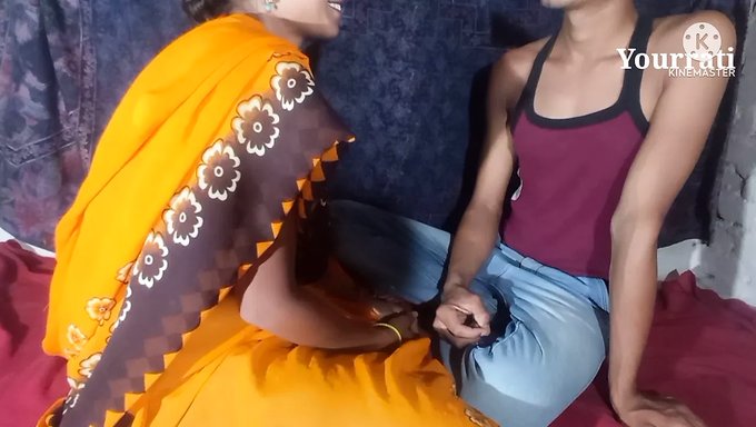 Desi Maid Gets Her Ass Pounded By Her Boss