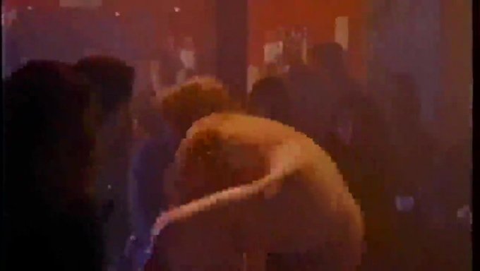 Retro Porn With Everything In Motion