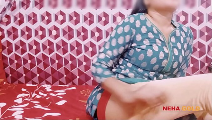 Desi Priya Gets Fucked Hard In This Raw Indian Video