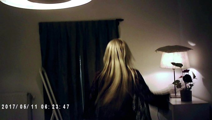 Blonde Babe Gets Fucked By A Machine