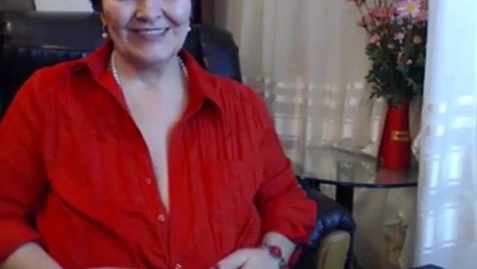 Granny'S Webcam Session With A Younger Man