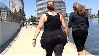 Big-Busty ...