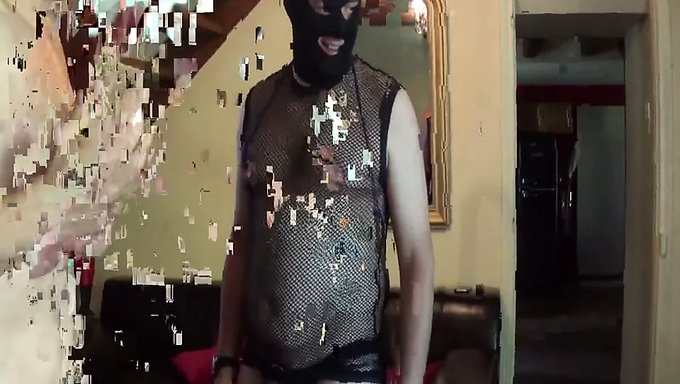 Bdsm Slave Gets A Nipple Finish In A Seance Switch