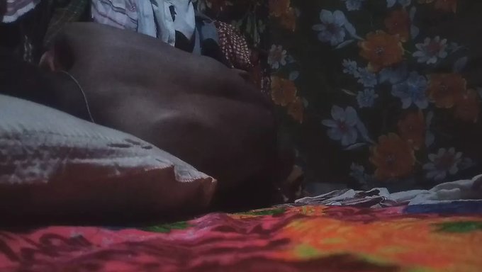 Bisexual Couple'S Cfnm Massage With Facesitting And Whipping