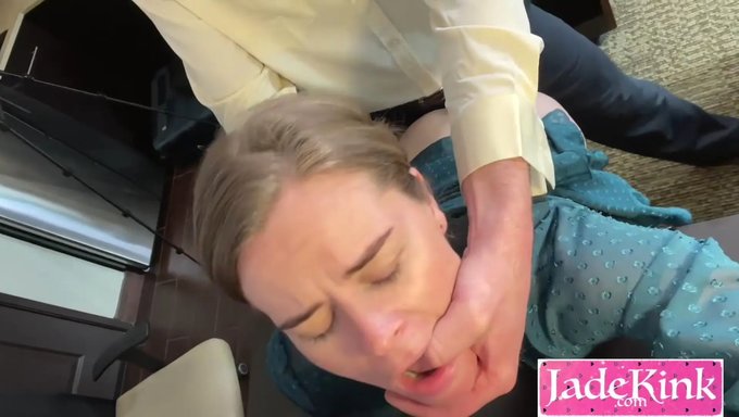 First Time Sex With A Boss In A Casting Scene