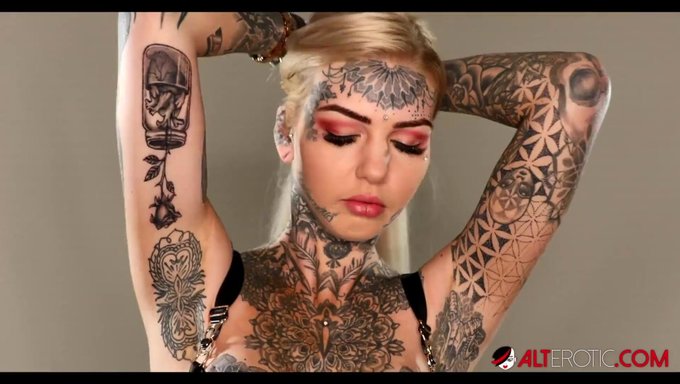 Blonde Bombshell With Big Tits Gets A Tattoo On Her Breasts
