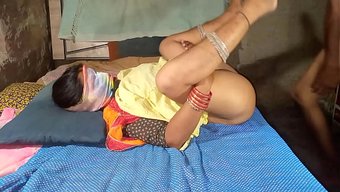 Amateur Camera Records A Desi Stepsister Having Explicit Sex