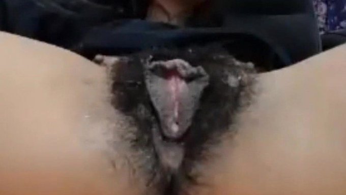 Mature Woman'S Wet And Hairy Pussy Up For Grabs
