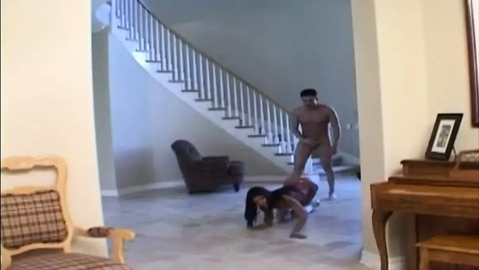 Marie'S Seductive Display Leads To Simultaneous Threesome With Deep Penetration