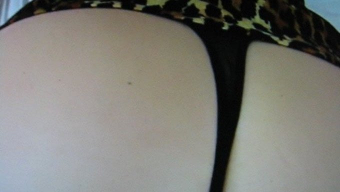 American Wife Playing With Herself In Front Of The Camera