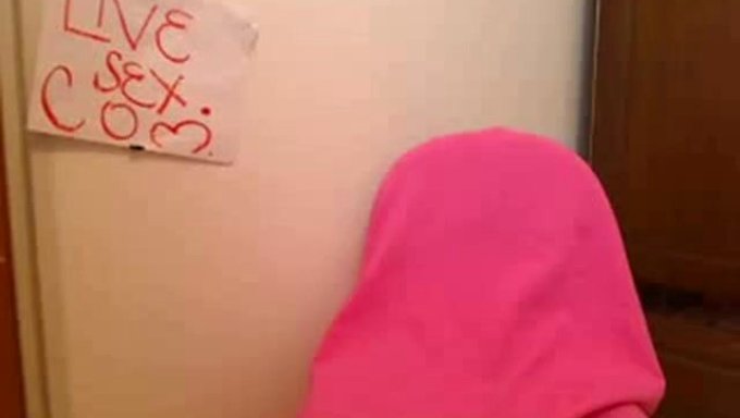 Colombian Hottie In Webcam Action