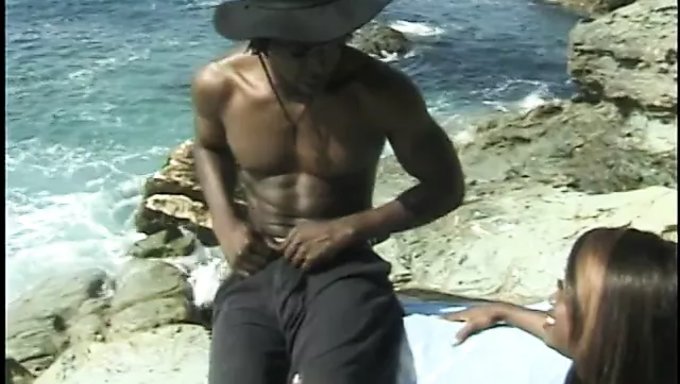 Three Black Babes Enjoy A Threesome By The Beach