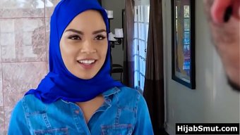 Hot Muslim...