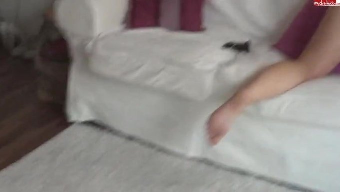 Public Slave Gets Anal Training In Hd Video