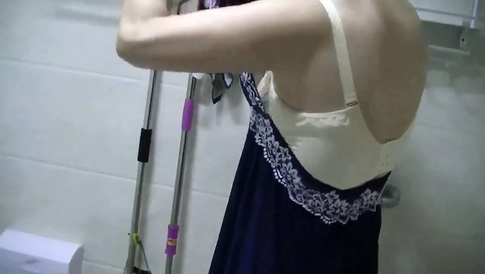 Chinese Milf'S Naughty Shower Session With A Vibrator