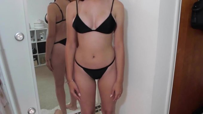 Amateur Bikini Model In A Steamy Softcore Video