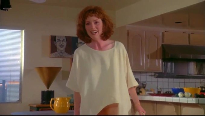 Julianne Moore'S Bottomless Beauty In 60fps - A Must-See Video