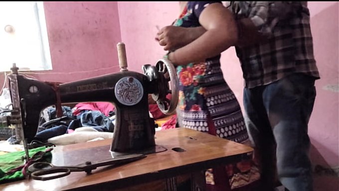 A Hot Desi Bhabhi Got Fucked While Sewing With Her Needle.